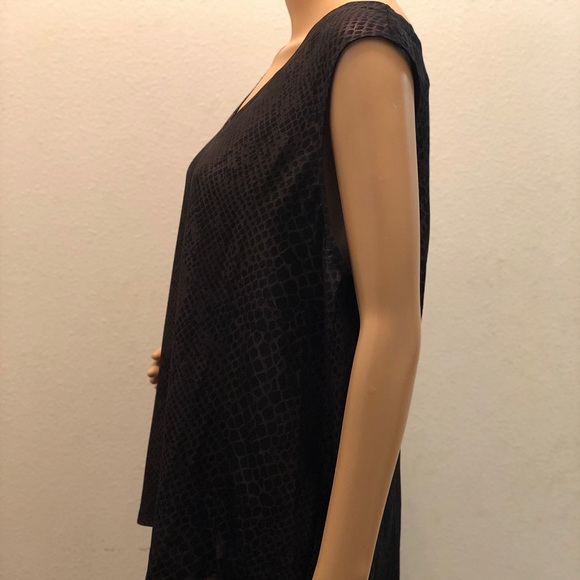 Shirt - Picture 4 of 6